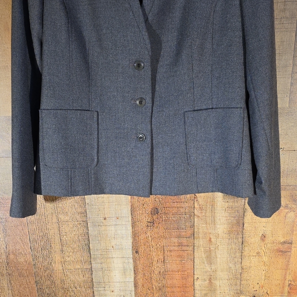 Pendleton Virgin Wool Gray Blazer EUC - image 3